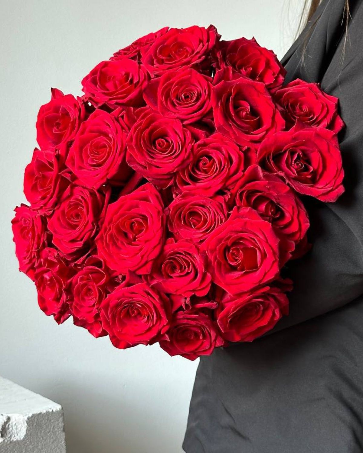 Красные розы Новосибирск